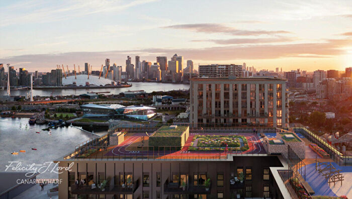 3 Bedroom Apartment For Sale In Western Gateway, London, E16
