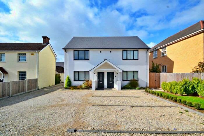 3 Bedroom Semi-Detached House To Rent In Upton, BH16