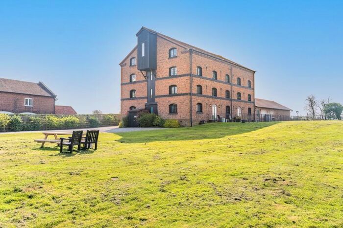 3 Bedroom Flat For Sale In The Old Mill, Longdon-Upon-Tern, Telford, TF6
