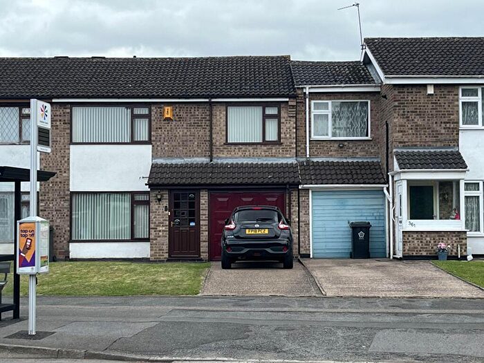 4 Bedroom House To Rent In Gleneagles Avenue, Rushey Mead, LE4