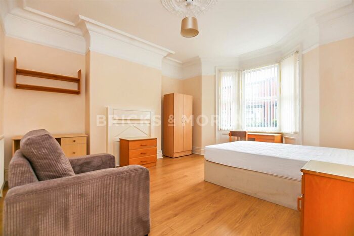 4 Bedroom Terraced House To Rent In Osborne Avenue, Jesmond, Newcastle Upon Tyne, NE2