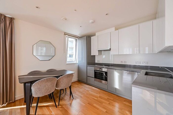 2 Bedroom Flat To Rent In Skylark Point, East Village, Stratford, London, E20