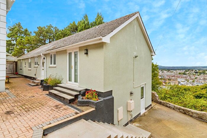 5 Bedroom Bungalow For Sale In Highwood Close, Courtenay Road, Newton Abbot, Devon, TQ12