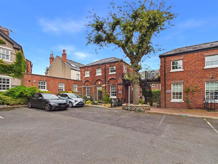 1 Bedroom Flat For Sale In Wisteria Gardens, Sharrow Lane, Sheffield, S11