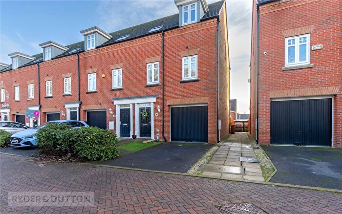 3 Bedroom Town House For Sale In Wren Way, Kingsway Village, Rochdale, Greater Manchester, OL16