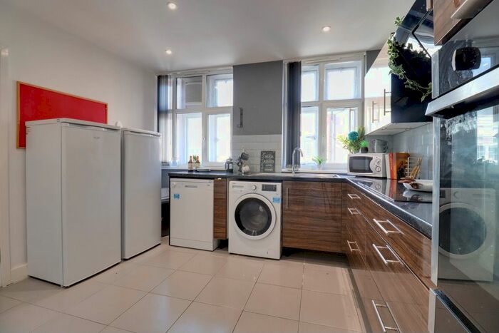 1 Bedroom Flat To Rent In Wellington Street, Leicester, LE1