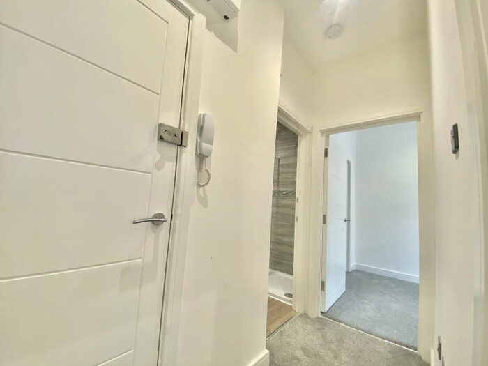 1 Bedroom Apartment To Rent In Shaftesbury Street, Ramsgate, CT11