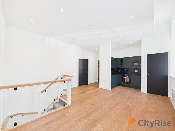 2 Bedroom Flat To Rent In Cathedral View, East Parade, Sheffield, S1