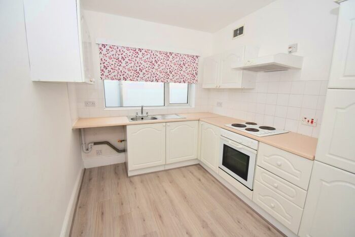 1 Bedroom Flat To Rent In Blackfen Road Sidcup, DA15