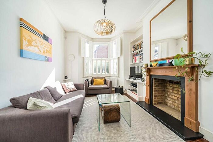 4 Bedroom House For Sale In Ormeley Road, Balham, SW12