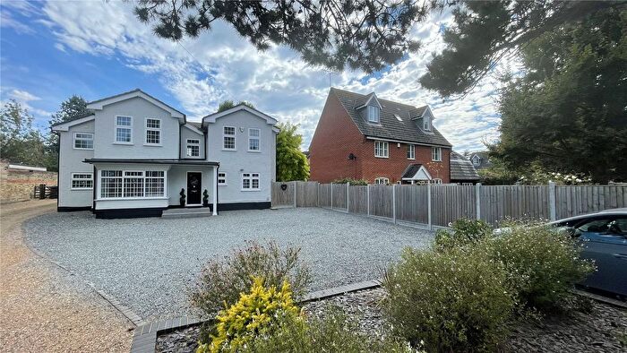 6 Bedroom Detached House For Sale In High Road, Orsett, Essex, RM16