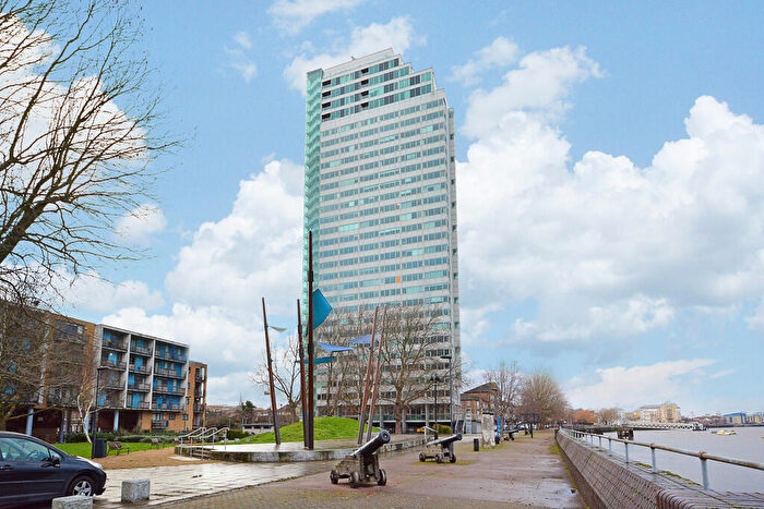2 Bedroom Apartment To Rent In Aragon Tower, George Beard Road, SE8