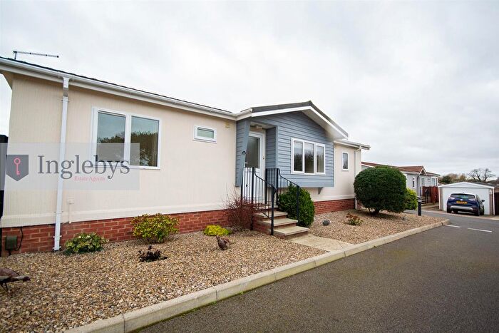 2 Bedroom Park Home For Sale In Milton Street, Saltburn-By-The-Sea, TS12