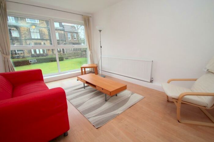 1 Bedroom Apartment To Rent In Wood Close, Chapel Allerton, LS7