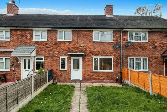 3 Bedroom Terraced House To Rent In Holliars Grove, Birmingham, B37