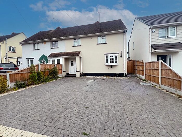 3 Bedroom Semi-Detached House To Rent In Green Road, Benfleet, SS7