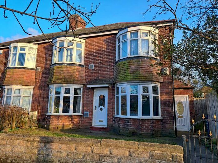 Houses for sale & to rent in NE5 3TF, Moulton Row Moulton Place