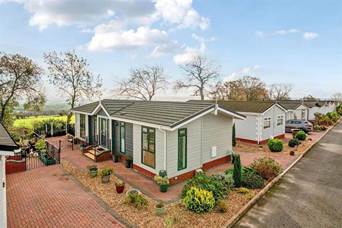 2 Bedroom Mobile Home For Sale In Meadow View, Doddington Heights Park, Hopton Wafers, Kidderminster, DY14