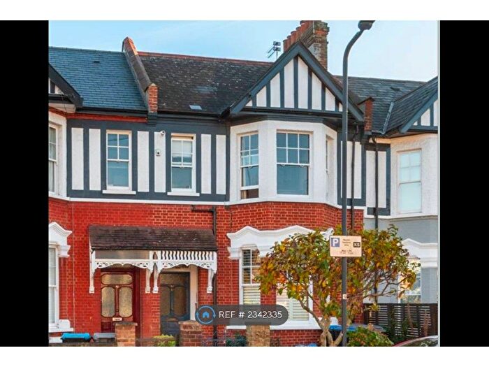 2 Bedroom Flat To Rent In Okehampton Road, London, NW10