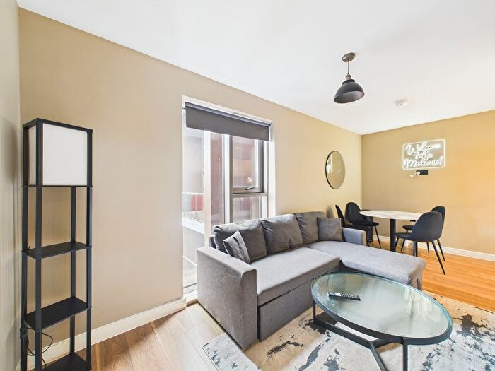 1 Bedroom Flat To Rent In Parr Street, City Centre, Liverpool, L1