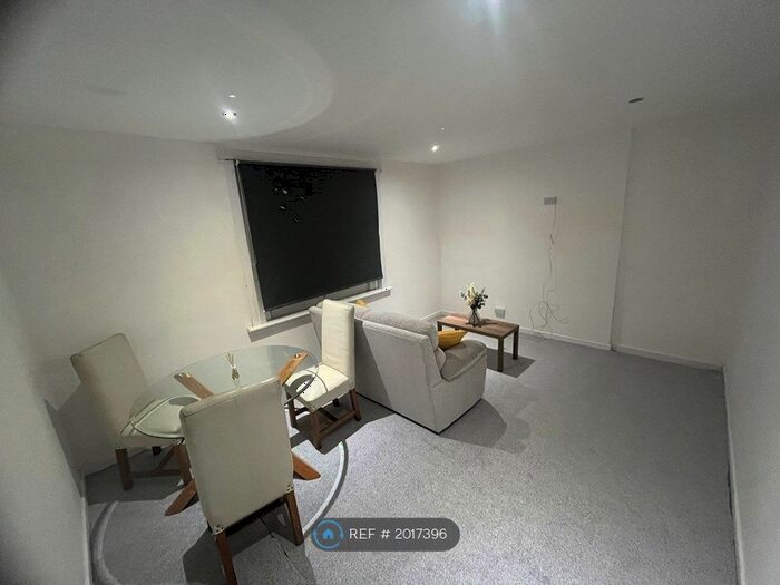 1 Bedroom Flat To Rent In Glasgow, Glasgow, G22