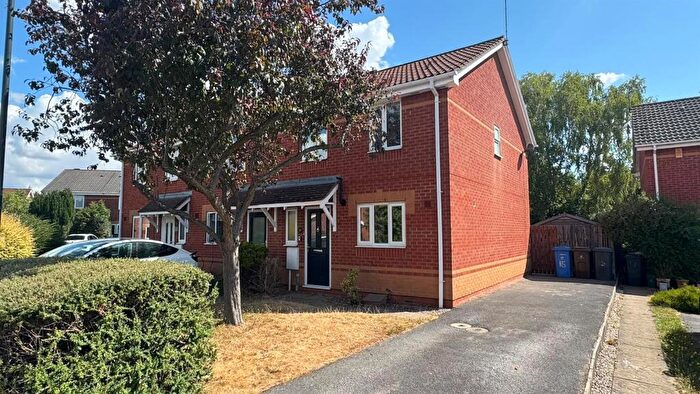 3 Bedroom End Of Terrace House To Rent In St. Pancras Way, Derby, DE1
