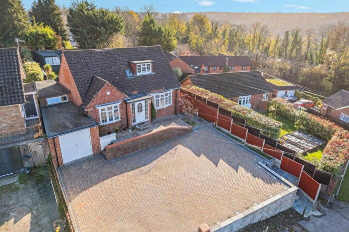 5 Bedroom Detached House For Sale In Hammersley Lane, High Wycombe, HP13