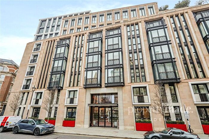 2 Bedroom Flat To Rent In Portugal Street, London, WC2A