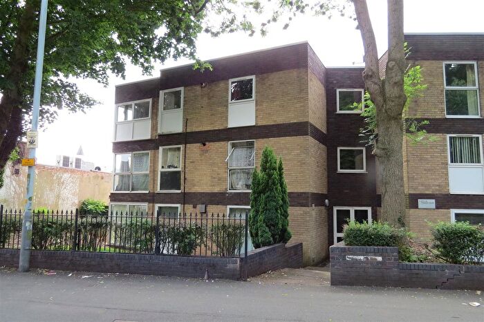1 Bedroom Flat To Rent In Tettenhall Road, Wolverhampton, WV3