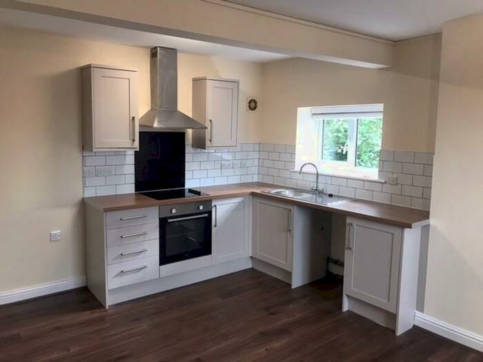 1 Bedroom Flat To Rent In Hightown, Middlewich, CW10