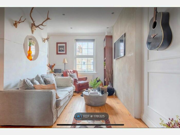 2 Bedroom Flat To Rent In Jenner Road, London, N16