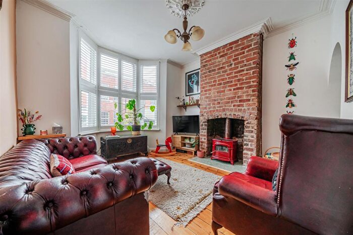 2 Bedroom Terraced House For Sale In Church Road, Bedminster, Bristol, BS3