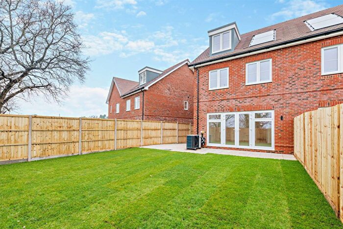 4 Bedroom Property To Rent In Potter Street, St Leonards On Sea, TN37