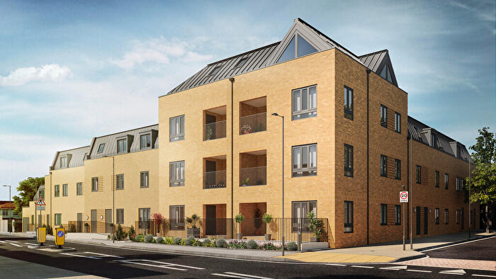2 Bedroom Apartment To Rent In Ravenscar Road, Surbiton, KT6