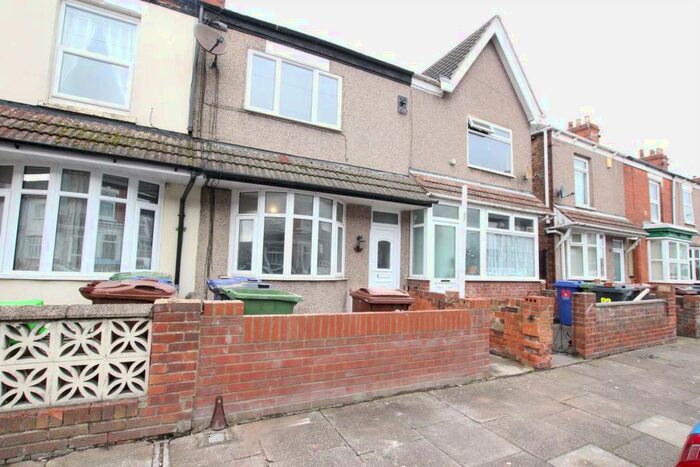 3 Bedroom Terraced House To Rent In David Street, Grimsby, DN32