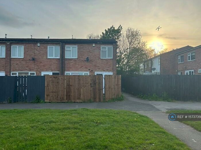 3 Bedroom End Of Terrace House To Rent In Newmarket Road, Nottingham, NG6