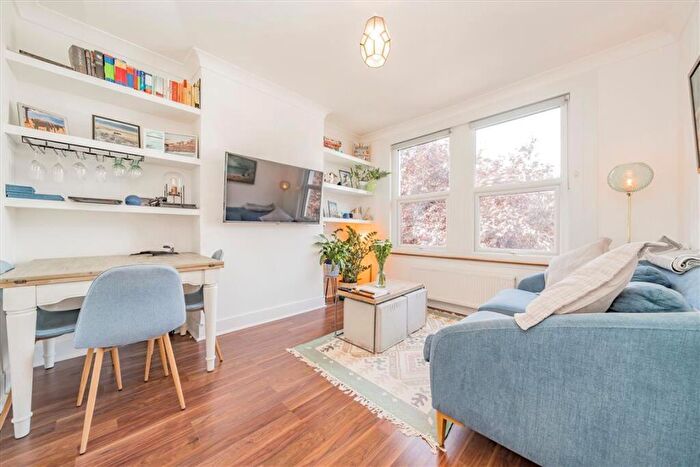 2 Bedroom Maisonette For Sale In Dupree Road, Charlton, SE7
