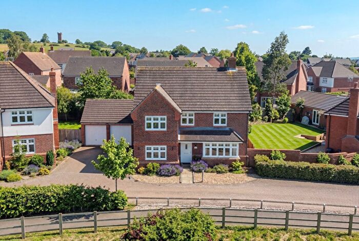 4 Bedroom Detached House For Sale In Ross Crescent, Inkberrow, WR7