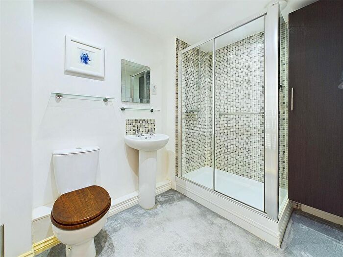 2 Bedroom Flat For Sale In Littledale Row, Trevenson Road, Newquay, TR7