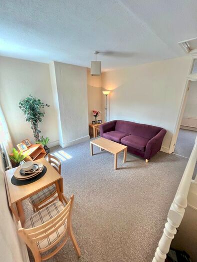 1 Bedroom Flat To Rent In Brunswick Street, Old Town, Swindon, SN1