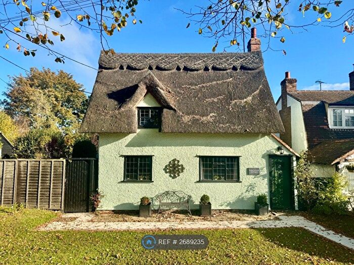 3 Bedroom Detached House To Rent In Spains Hall Road, Braintree, CM7