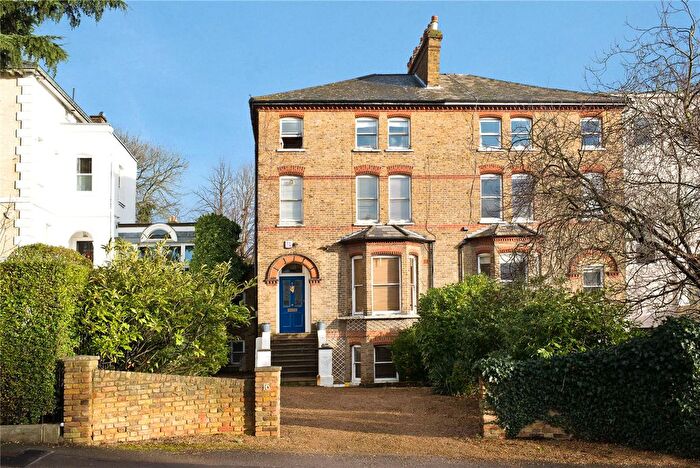 4 Bedroom Semi-Detached House For Sale In Thornton Hill, Wimbledon, London, SW19