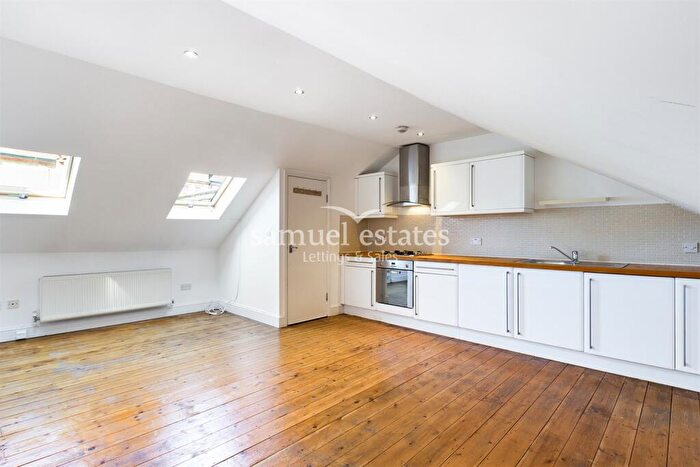 1 Bedroom Flat To Rent In Keston Road, London, SE15