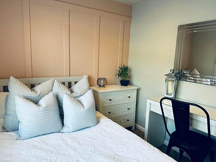 6 Bedroom Terraced House To Rent In Sladebrook Avenue, Bath, BA2