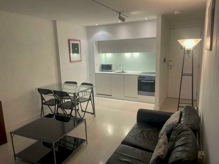 1 Bedroom Apartment To Rent In Manor Mills, Leeds City Centre, LS11