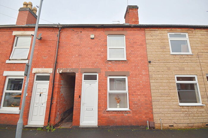 3 Bedroom Terraced House For Sale In Carlton Street, Burton-on-trent, DE13