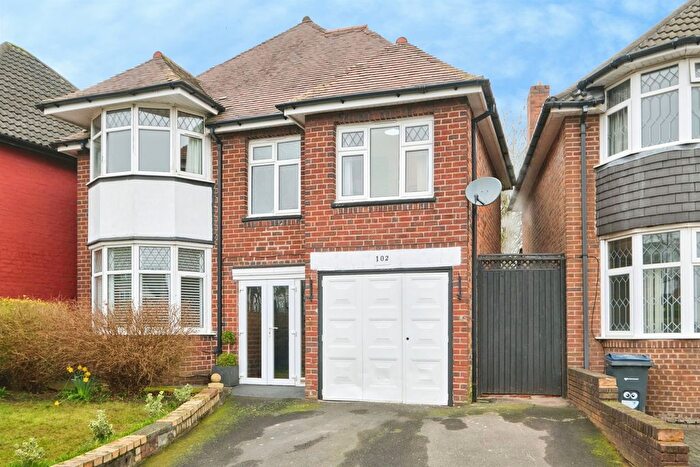 4 Bedroom Detached House For Sale In Island Road, Birmingham, B21