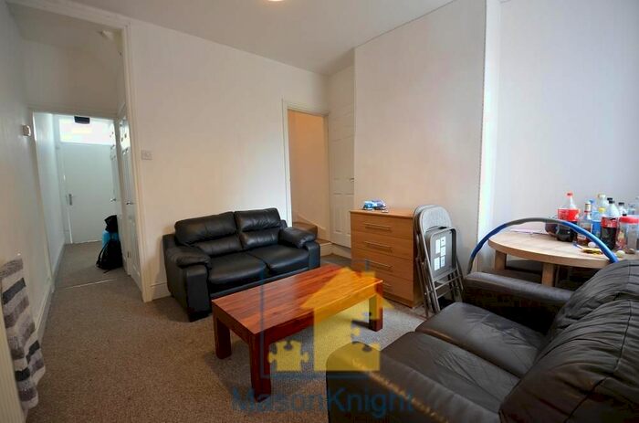 4 Bedroom Terraced House To Rent In Westminster Road, Selly Oak, Birmingham, B29