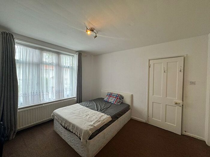 3 Bedroom Terraced House To Rent In Oldberry Road, Edgware, HA8