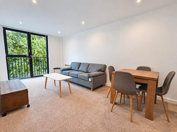 2 Bedroom Apartment To Rent In Lydia Ann Street, Liverpool, L1